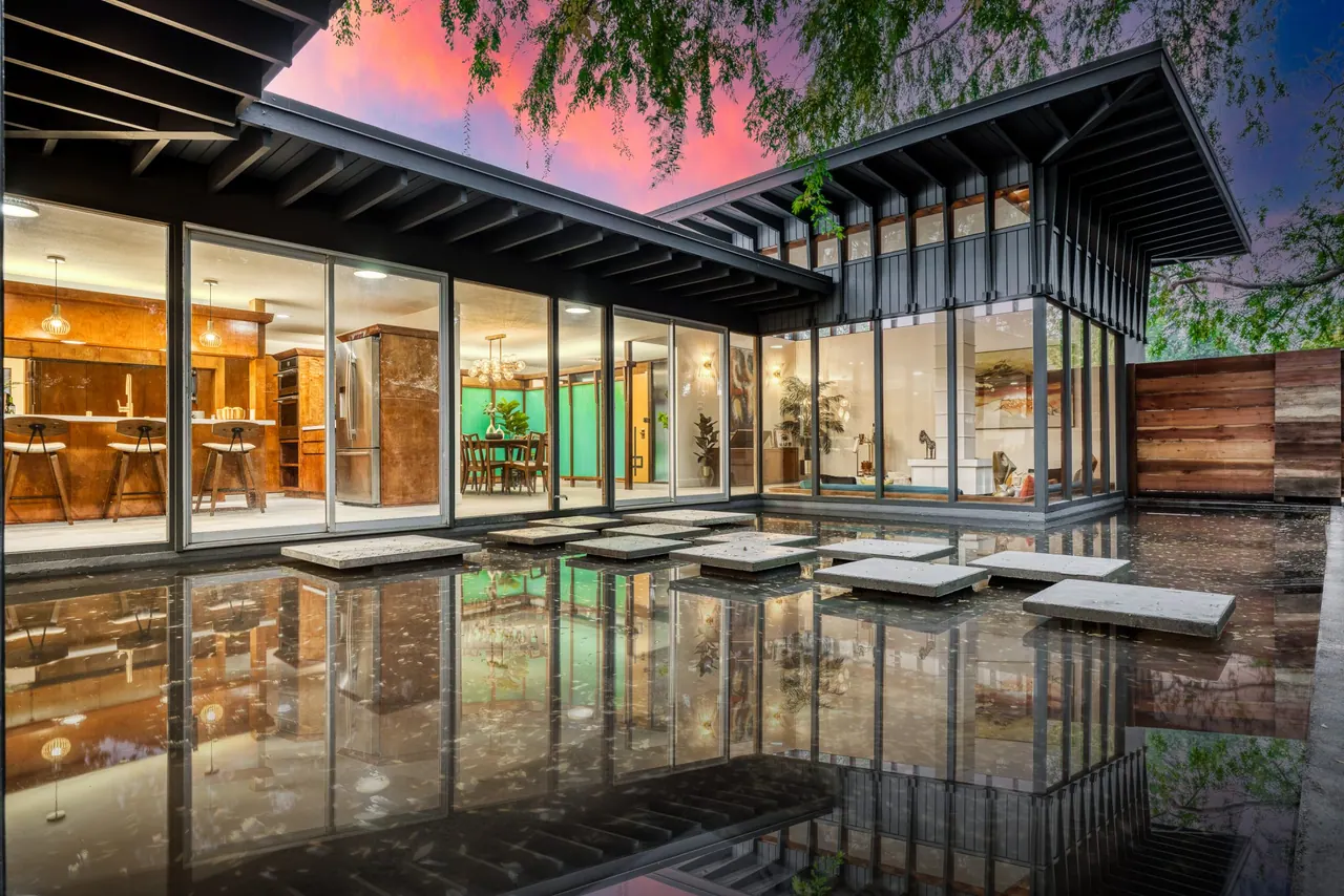 Twilight Real Estate Photography sample 9